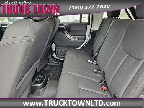 Used 2017 Jeep Wrangler Unlimited Sport w/ Quick Order Package 24S image 17