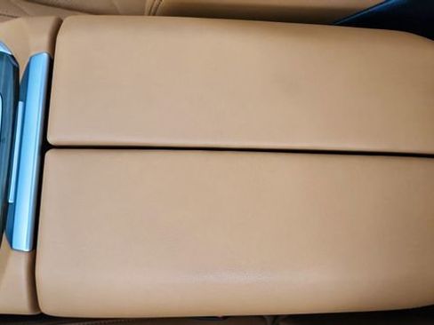 Used 2023 BMW X5 sDrive40i w/ Executive Package image 51