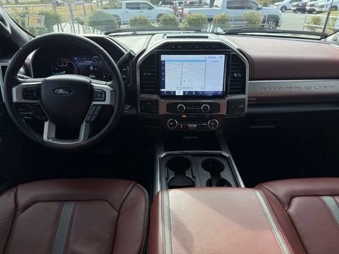 Used 2022 Ford F250 Platinum image 45