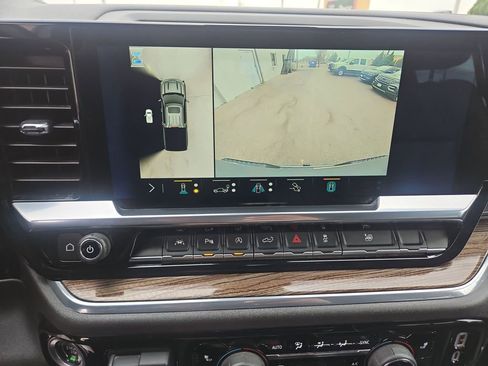 Used 2023 Chevrolet Silverado 1500 RST AWD/4WD image 20