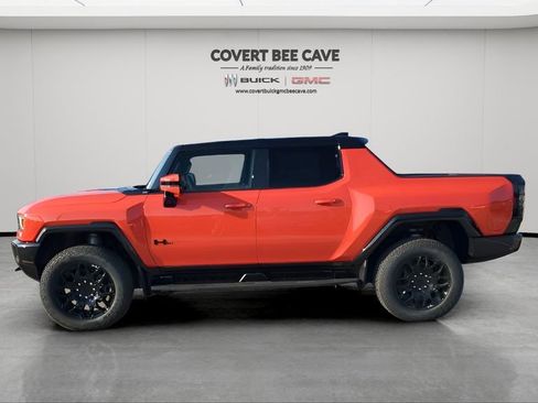 New 2025 GMC Hummer EV 2X w/ LPO, Dark Essentials Package image 5