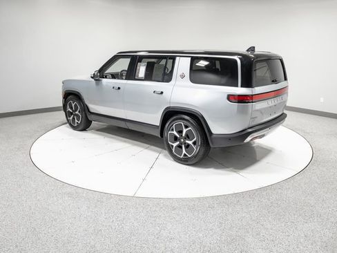 Used 2023 Rivian R1S Adventure AWD/4WD image 36