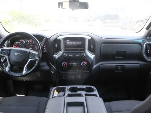 Used 2019 Chevrolet Silverado 1500 LT Trail Boss w/ Convenience Package AWD/4WD image 24