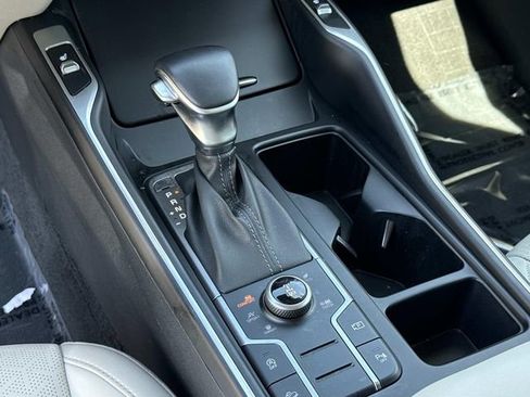 Used 2023 Kia Sorento S w/ Panoramic Sunroof Package AWD/4WD image 23