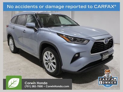 Used 2023 Toyota Highlander Limited