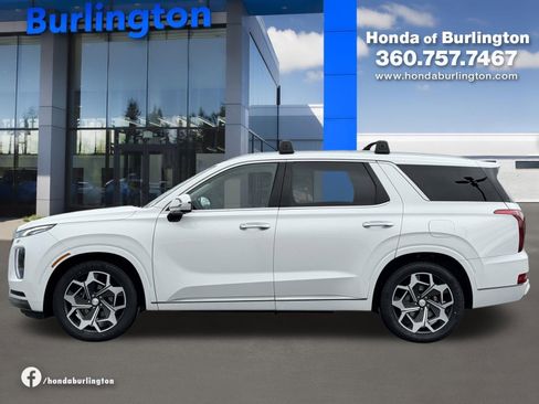 Used 2022 Hyundai Palisade Calligraphy image 3