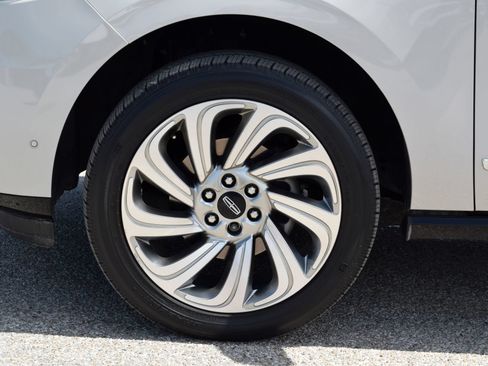 Used 2023 Lincoln Navigator Reserve RWD image 27