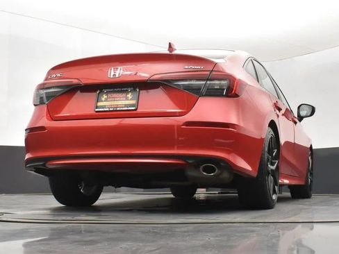 Used 2023 Honda Civic Sport image 13