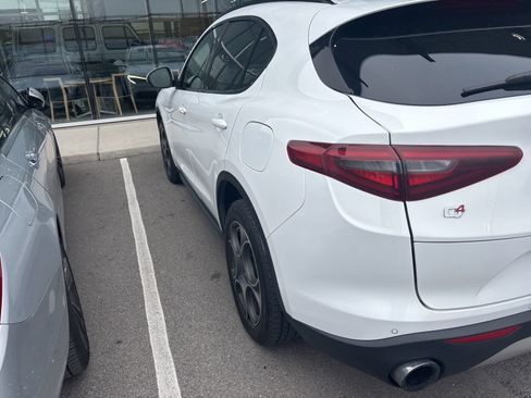 Used 2018 Alfa Romeo Stelvio Ti Sport image 9