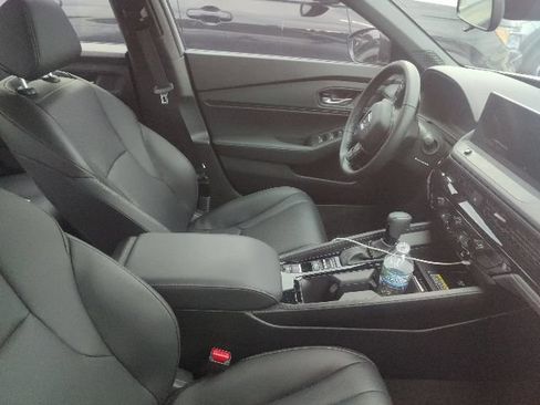 Used 2025 Honda Accord Sport image 19