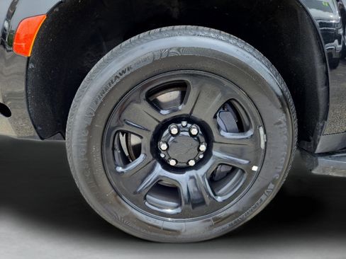 Used 2021 Chevrolet Tahoe 4WD image 21