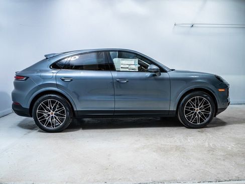New 2026 Porsche Cayenne Coupe image 8