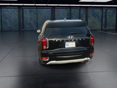 Used 2021 Hyundai Palisade Limited image 8