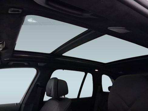 New 2026 BMW X5 M60i image 13