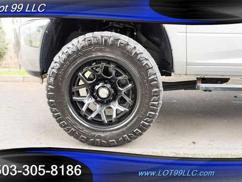 Used 2018 RAM 2500 Tradesman w/ Chrome Appearance Group image 35