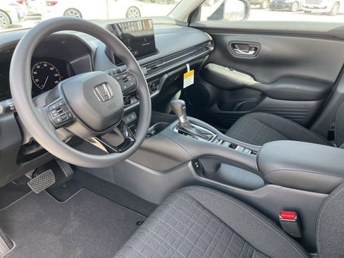 New 2026 Honda HR-V LX image 10