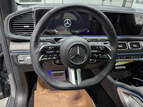 New 2026 Mercedes-Benz GLS 450 4MATIC image 34