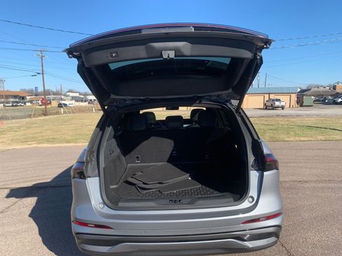 Used 2024 Lincoln Nautilus Reserve w/ Equipment Group 202A image 30