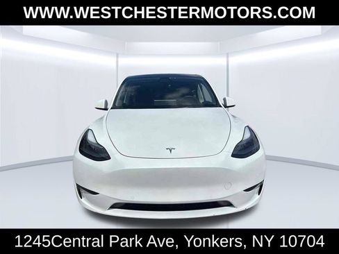 Used 2022 Tesla Model Y Performance AWD/4WD image 2