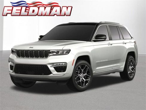 New 2023 Jeep Grand Cherokee Summit image 1