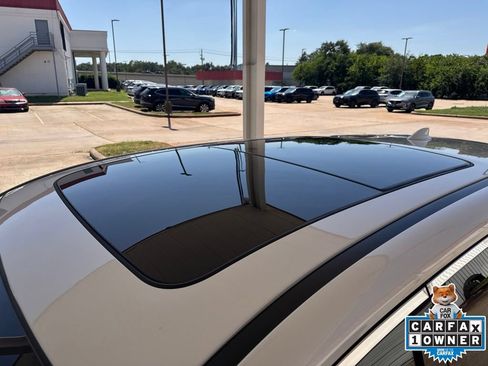 Used 2024 Acura MDX SH-AWD w/ Technology Package image 7
