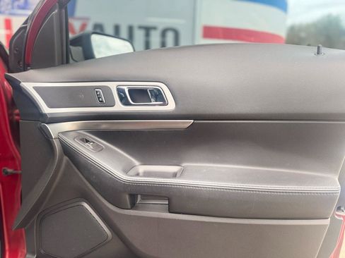 Used 2014 Ford Explorer Sport w/ Equipment Group 401A AWD/4WD image 53