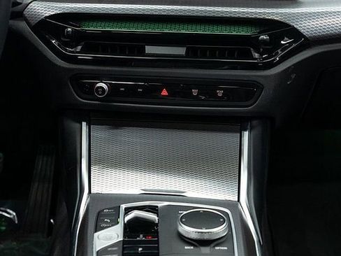 Used 2025 BMW 430i xDrive w/ Premium Package image 33