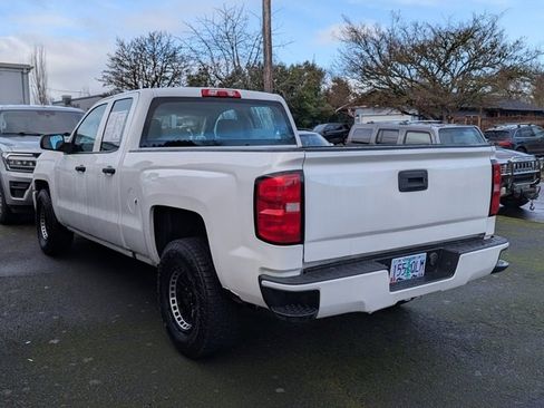Used 2018 Chevrolet Silverado 1500 W/T image 2