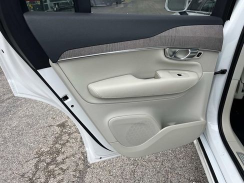 Used 2023 Volvo XC90 B6 Plus w/ Protection Package Premier image 18