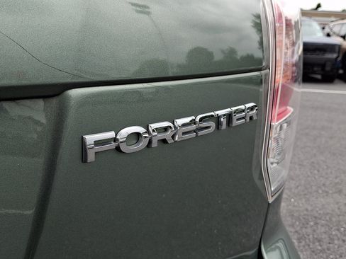 Used 2018 Subaru Forester 2.5i Premium AWD/4WD image 31