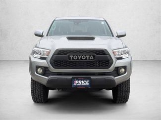 Used 2022 Toyota Tacoma SR5 AWD/4WD video 2