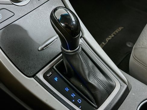 Used 2016 Hyundai Elantra Sport w/ Option Group 03 image 25