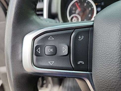 Used 2025 RAM 3500 Big Horn AWD/4WD image 20