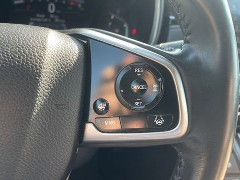 Used 2022 Honda CR-V Touring image 16