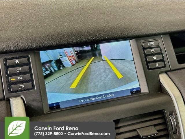 Used 2019 Land Rover Discovery Sport HSE AWD/4WD image 15