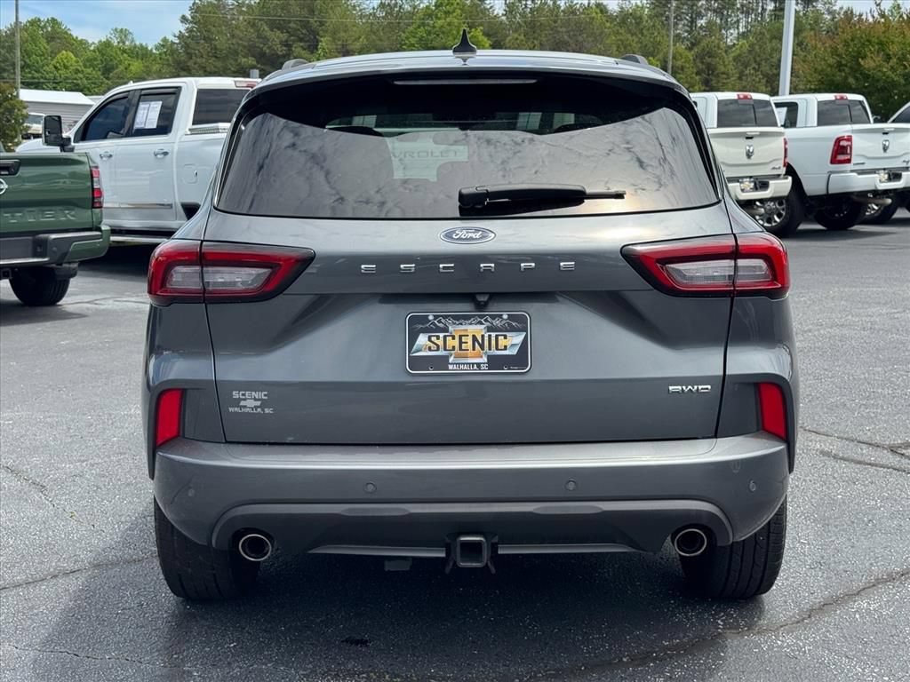 Used 2023 Ford Escape ST-Line Select w/ Tech Pack #2 AWD/4WD image 4