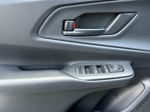 New 2026 Toyota Prius Plug-In Hybrid FWD image 10
