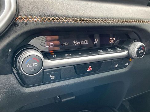 Used 2024 MAZDA CX-50 AWD 2.5 Turbo w/ Cargo Package image 26