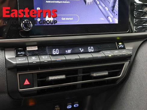 Used 2025 Toyota Camry LE FWD image 20