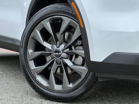 Certified 2023 Kia Sorento X-Line EX AWD/4WD image 2