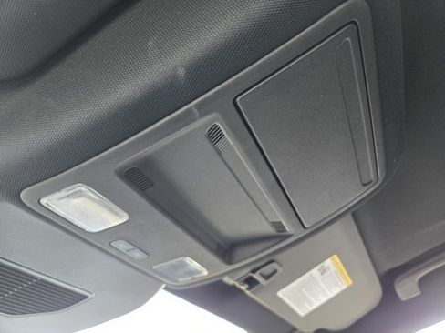 Certified 2025 Ford Escape ST-Line FWD image 15
