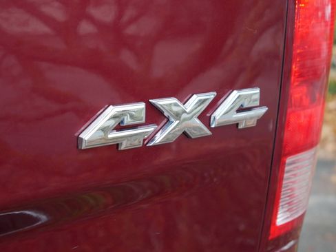 Used 2019 RAM 1500 Tradesman w/ Tradesman SXT Package image 18