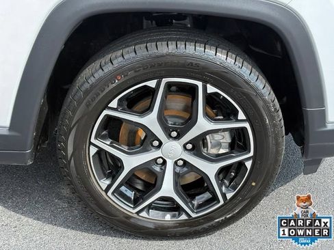 Used 2024 Jeep Compass Limited AWD/4WD image 29