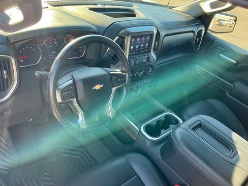 Used 2022 Chevrolet Silverado 1500 LTZ image 38