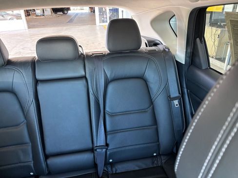 Used 2025 MAZDA CX-5 AWD 2.5 S w/ Preferred Package image 39