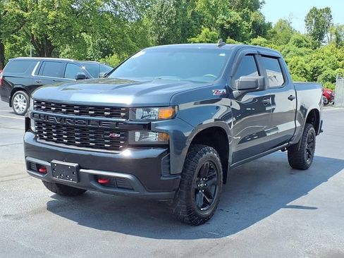Used 2019 Chevrolet Silverado 1500 Custom Trail Boss AWD/4WD image 5