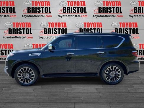 Used 2023 Nissan Armada Platinum w/ Cargo Package AWD/4WD image 7