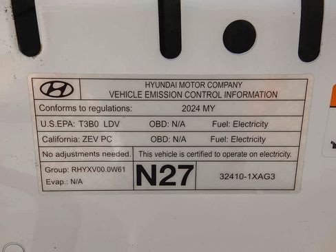 Used 2024 Hyundai Ioniq 5 SEL image 27