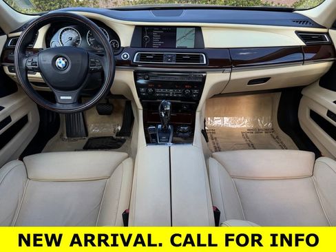 Used 2011 BMW 750Li w/ Luxury Rear Seating Pkg image 12