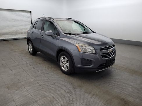 Used 2015 Chevrolet Trax LT w/ LT Plus Package FWD image 13